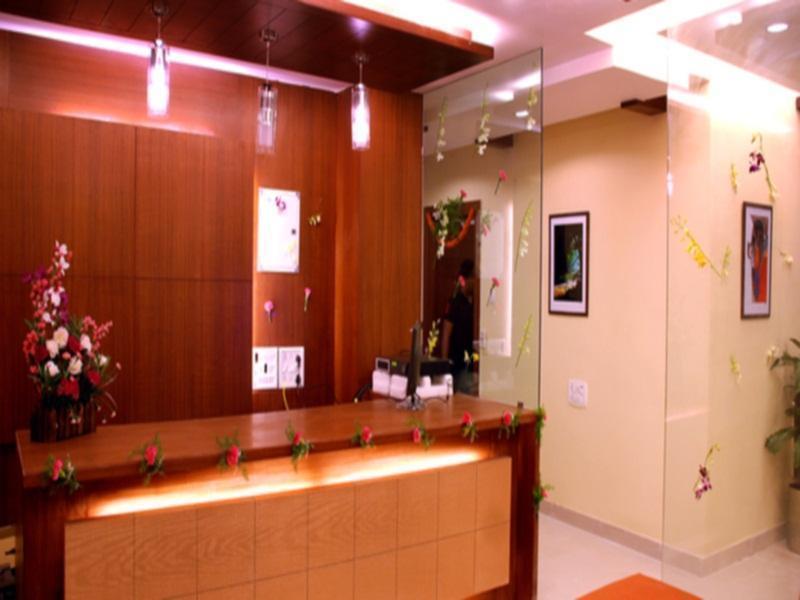 Hotel Sri Madhura Inn Hyderabad Eksteriør billede